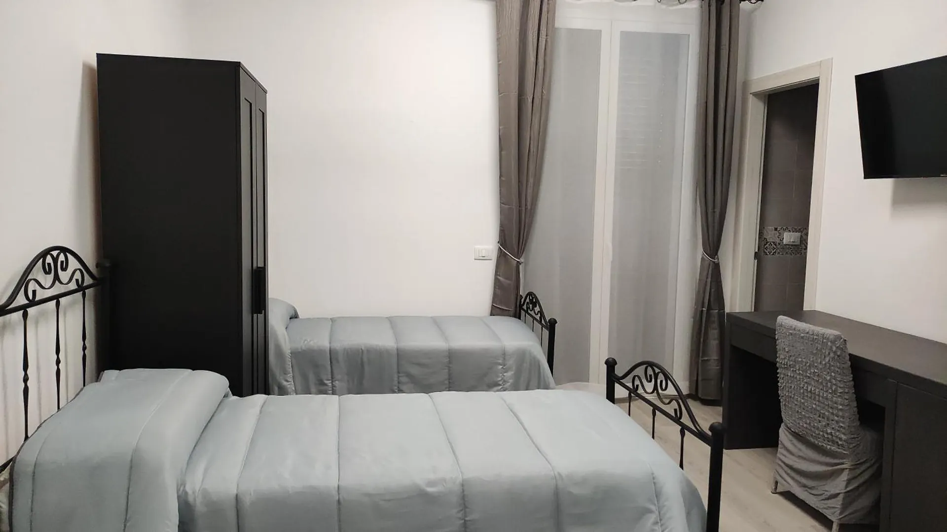 La Rondine Bed Hotel Ficarazzi