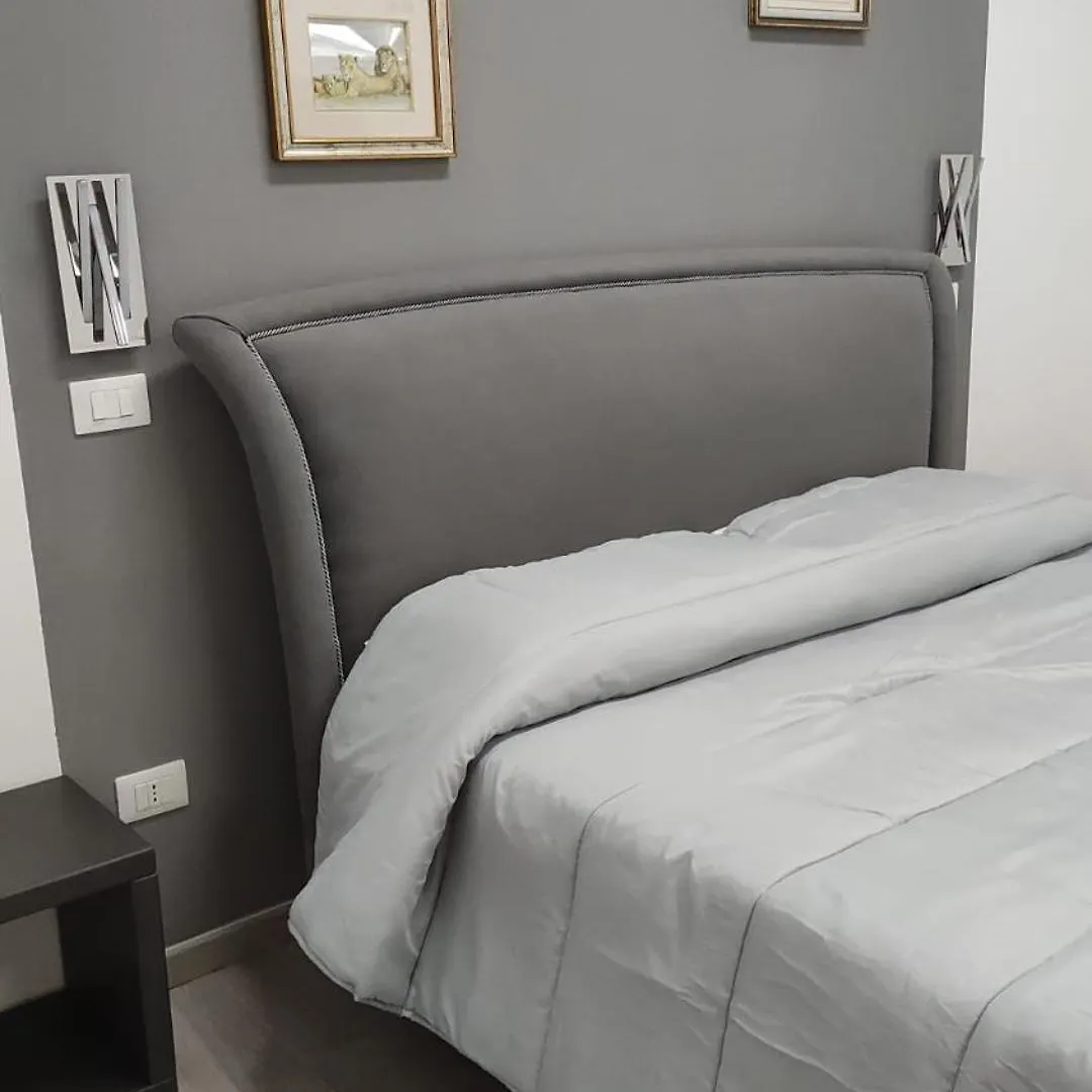 La Rondine Bed Hotel Ficarazzi Guest house
